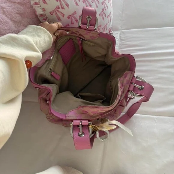 Y2K Barbie Pink Coach Soho Signature C Tote Bag/Purse - Picture 4 of 8